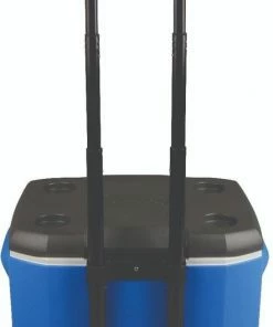 Begroting ⌛ Coleman 60QT Performance Koelbox - Wielen - 56 Liter - Blauw ???? -Hendi Shop 441x840 2