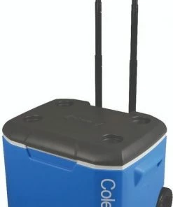 Begroting ⌛ Coleman 60QT Performance Koelbox - Wielen - 56 Liter - Blauw ???? -Hendi Shop 448x840 2
