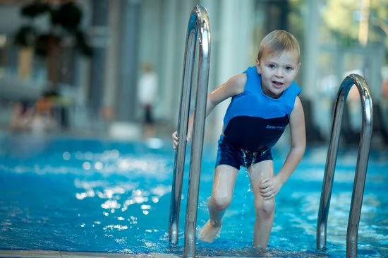 Promo ???? EasySwim Pro - Drijfpakje - Zwemvest & Zwembroek - Blauw - L : 24-28 Kg ???? 8 Promo ???? EasySwim Pro - Drijfpakje - Zwemvest & Zwembroek - Blauw - L : 24-28 Kg ???? - Afbeelding 6