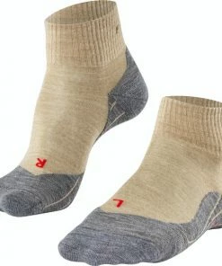 Groothandel ???? FALKE TK5 Wander Short Wandelsokken Kort Zacht Thermisch Anti-blaar Antizweet Zonder Motief Met Elastische Boord Admend Merinowol Beige Dames Sportsokken - Maat 39-40 ????