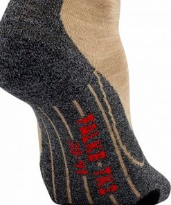 Beste deal ⌛ FALKE TK2 Explore Wandelsokken Warm Winter Zacht Thermisch Ademend Anti-blaar Antizweet Zonder Motief Met Elastische Boord Merinowol Beige Dames Sportsokken - Maat 39-40 ⭐ -Hendi Shop 550x668 5