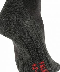 Korting ???? FALKE TK2 Crest Wandelsokken Dik Versterkt Met Patroon Met Medium Padding Lang En Warm Voor Wandelen Merinowol Zwart Heren Sportsokken - Maat 46-48 ???? -Hendi Shop 550x687 4