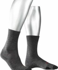 Beste deal ⌛ FALKE TK2 Explore Wandelsokken Warm Winter Zacht Thermisch Ademend Anti-blaar Antizweet Zonder Motief Met Elastische Boord Merinowol Beige Dames Sportsokken - Maat 39-40 ⭐ -Hendi Shop 550x711 3