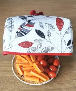 Nieuw ???? Lili 41 1 + 1 Opvouwbare Voedsel Aluminiumfolie Cover Rood, Houd Warm En Koud, Veren Patroon, 36x36x15 Cm ⭐ -Hendi Shop 550x827 1